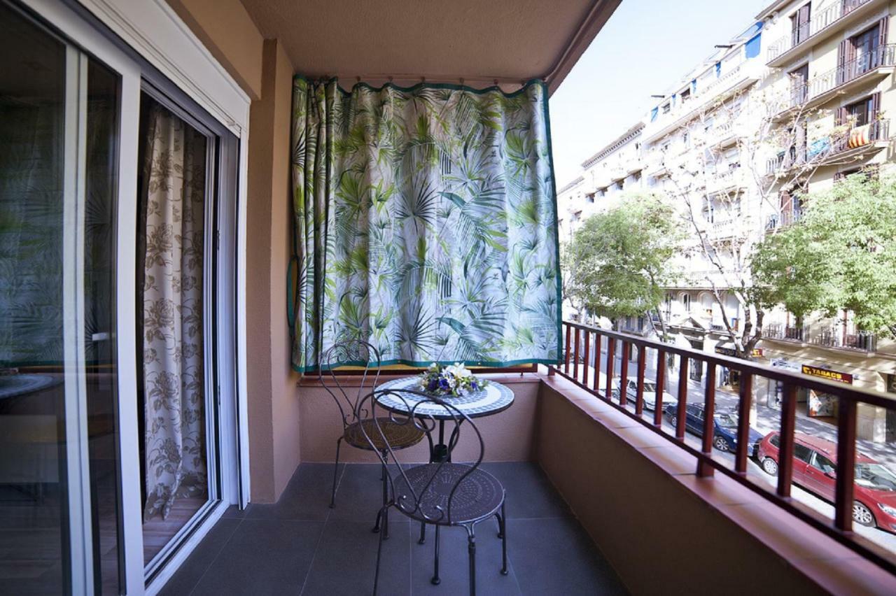 Tendency Sagrada Familia Deluxe Барселона Екстериор снимка